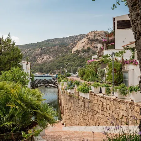 Poltu Quatu - Casa Di Charme Con Vista Darsena E Patio Privato Lejlighed *
