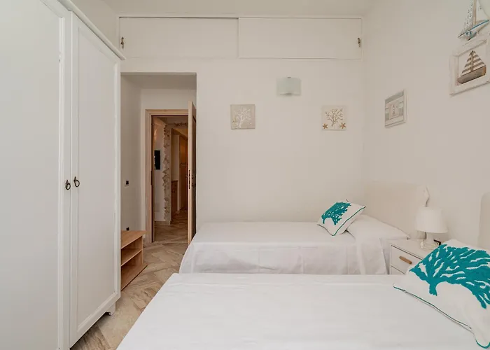 Apartman Poltu Quatu - Casa Di Charme Con Vista Darsena E Patio Privato