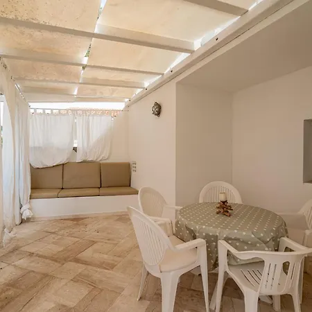 Poltu Quatu - Casa Di Charme Con Vista Darsena E Patio Privato *