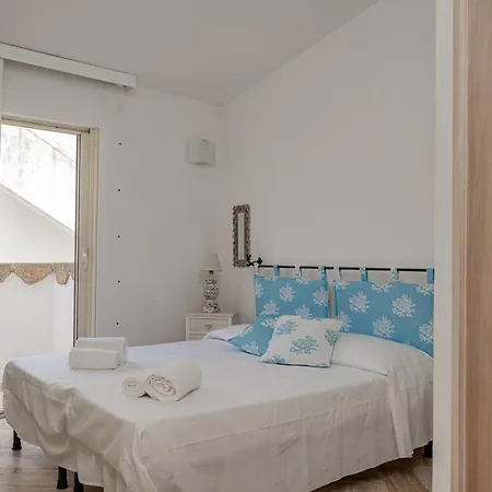 Poltu Quatu - Casa Di Charme Con Vista Darsena E Patio Privato * Baia Sardinia