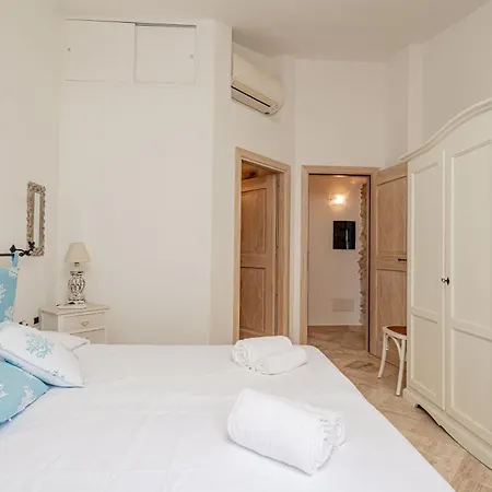 شقة Poltu Quatu - Casa Di Charme Con Vista Darsena E Patio Privato *